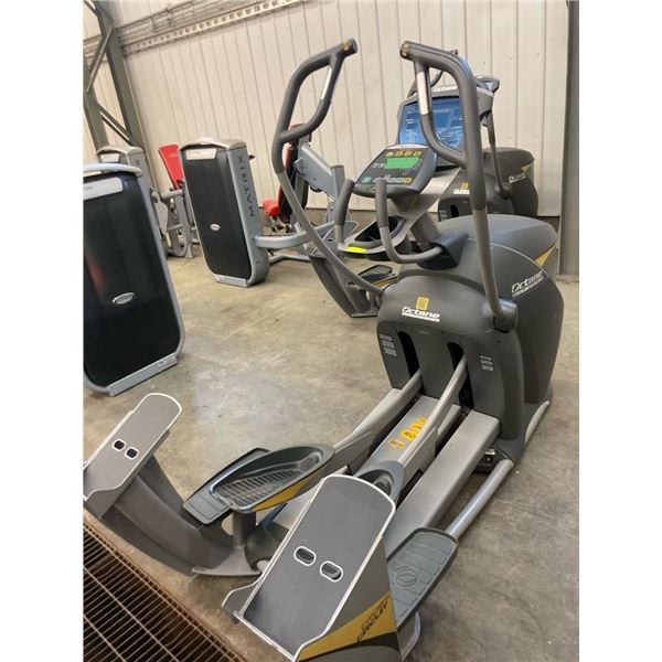 OCTANE FITNESS ELLIPTICAL MACHINE