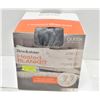 Image 1 : BROOK STONE SIZE: QUEEN 84 X 90 HEATED BLANKET