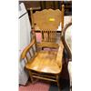 Image 1 : ANTIQUE OAK PRESSED BACK ARM CHAIR