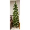 Image 1 : GLUCIKSTEIN HOME 7FT PRE-LIT CHRISTMAS TREE