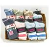 Image 1 : NEW 16 PAIR WOMENS SOCKS MERINO