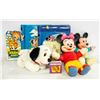 Image 1 : ESTATE BOX OF VINTAGE COLLECTABLE DISNEY MINNIE