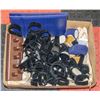 Image 1 : BOX FULL OF JEWELRY DISPLAYS - FOR RINGS, WATCHES