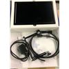 Image 2 : Box of 6 portable monitors