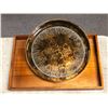 Image 3 : "The horror show" Heroes lobby contents - 4 serving trays / 2 jugs w/ 2 glasses