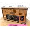Image 3 : Vintage Sony AM/FM radio (made in Japan)