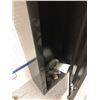 Image 3 : "The Horror Show" - Homak Security black 8 gun steel security cabinet (missing key, approx. 21in wid