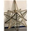 Image 2 : "The Horror Show" - Star-shaped ceiling light fixture
