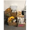 Image 1 : Group of Miscellaneous set deck items - includes kitchenware/ decorative pieces/box etc.