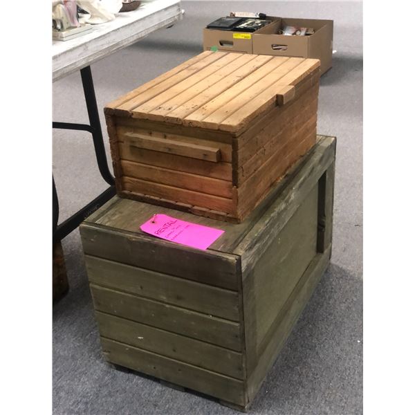 Group of 2 wooden crates