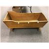 Image 1 : Vintage wooden cradle (approx. 38 x 16 x 50 inches high)