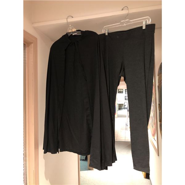 "Superhero Show" Season 2 ep 12 #16 Hero outfit - includes black cape/leggings