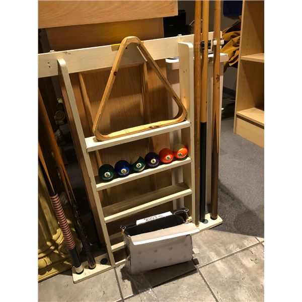 Wooden cue sticks pool stand w/accessories