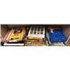 Image 1 : Large group of assorted vintage boardgames and puzzles