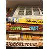 Image 3 : Large group of assorted vintage boardgames and puzzles