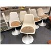 Image 1 : 1970's set of 5 Saarinen designer chairs