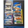Image 3 : Lot of 12 New In Package Hot Wheels Cars