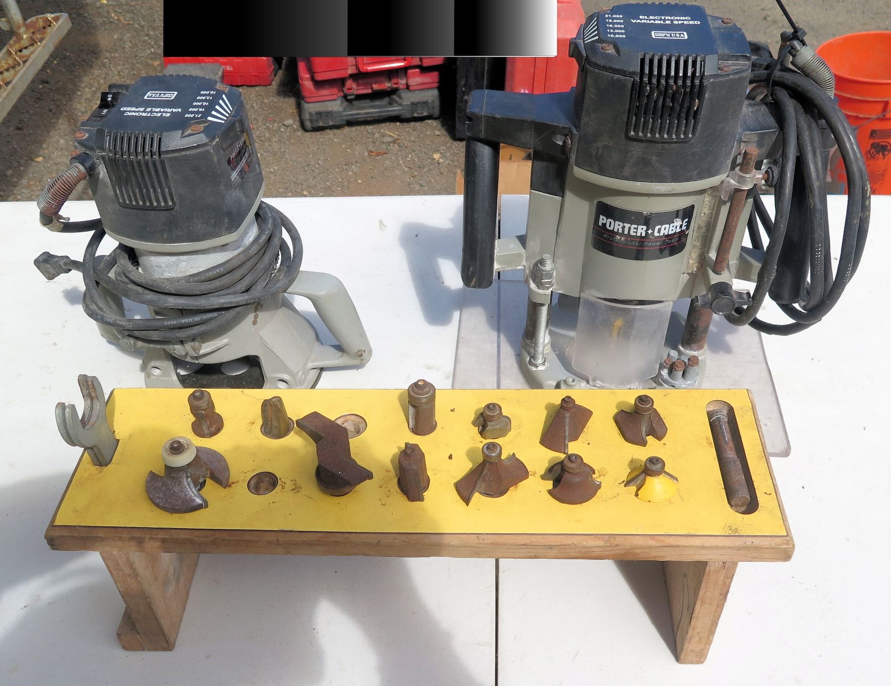 7539 Router Porter Cable 75361 Router Base & 7539 Plunge Router w/ Bits in Tooling Rack