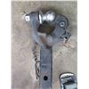 Image 8 : Qty 2 Towing Ball Hitches: Reece Tri-Ball  Mount & Pintle Ball w/ Receiver Lock
