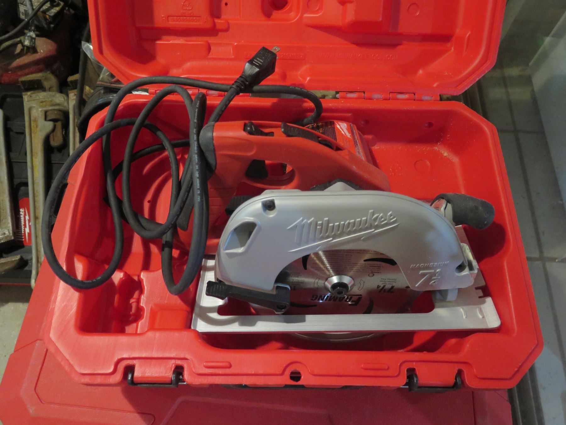 Milwaukee case for circular saw Clearance