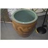 Image 1 : CHINESE DRAGON EGG POTS (2 PCS)