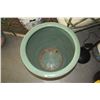Image 2 : CHINESE DRAGON EGG POTS (2 PCS)