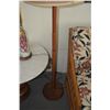 Image 3 : RATTAN FLOOR LAMP W/SHADE