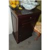 Image 1 : PANTRY STORAGE CABINET