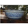 Image 2 : LARGE CHINESE BLUE & WHITE PORCELAIN BOWL (19")