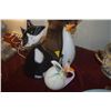 Image 1 : MURANO GLASS PENGUIN, KILN ART FUSED GLASS CAT & FRANZ PAPILLON BUTTERFLY VASE (3 PCS)