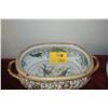 Image 1 : PORCELAIN JARDINIERE W/FISH MOTIF (18" X 10")