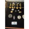 Image 1 : MIXED LOT: COLLECTION OF ASSORTED BOXES, RING HOLDER, PERFUME BOTTLE & BOTTLES OF GOLD FLECKS (14 PC
