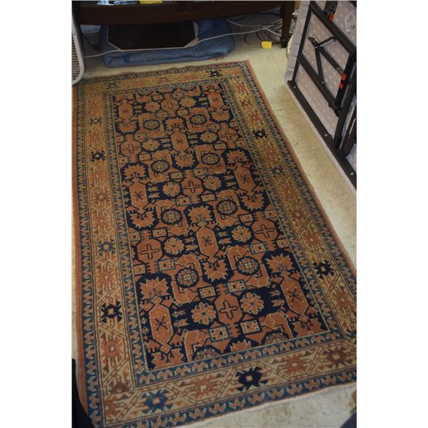 AREA RUG, BLUE, ROSE & BEIGE (36" X 70")