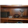 Image 1 : LACQUER TRAYS, LIMOGES PLATE & JAR, RING HOLDER & HAND BLOWN GLASS (43 PCS)