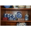 Image 1 : MIXED LOT: PORCELAINS, CLOISONNE & LACQUER VASES, BOXES & PILLOWS (DOES NOT INCLUDE STAND)