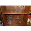 Image 1 : CRYSTAL & GLASS VASES & BOWLS (4 PCS)