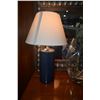Image 1 : PAIR TABLE LAMPS (1 REPAIRED)