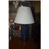 Image 2 : PAIR TABLE LAMPS (1 REPAIRED)