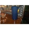 Image 3 : PAIR TABLE LAMPS (1 REPAIRED)