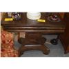 Image 1 : MAHOGANY EMPIRE FLIP TOP GAME TABLE