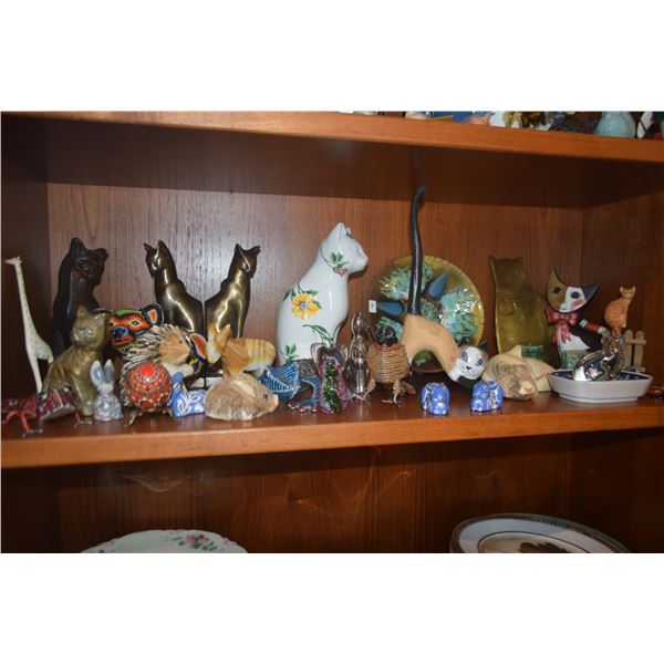 COLLECTION OF CAT FIGURINES, SOME RABBITS, BIRDS & GECKO, ETC. (32 PCS)