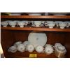 Image 2 : LENOX CHINA, BLUE RIDGE PATTERN (149 PCS)