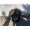 Image 12 : 2004 Ford F250 Super Duty 4x4 320K Newer Tires - Needs Windshield - Some Body Rust