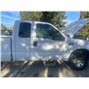 Image 14 : 2004 Ford F250 Super Duty 4x4 320K Newer Tires - Needs Windshield - Some Body Rust