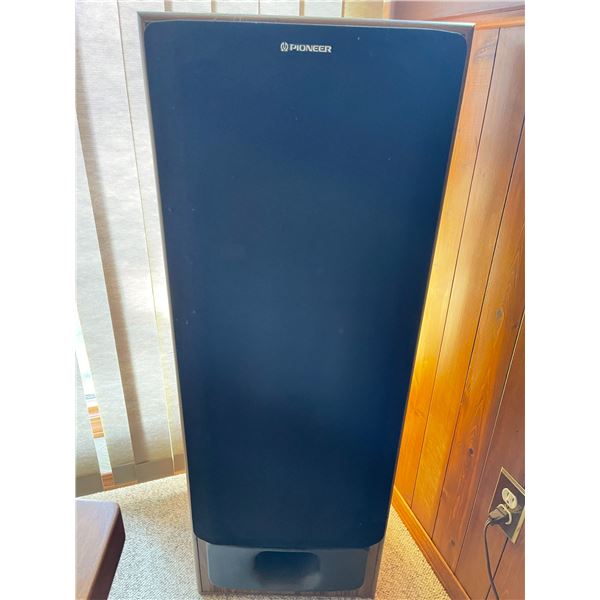 Pioneer Speakers 4 Way CS-N775 41H x 15D x 11W