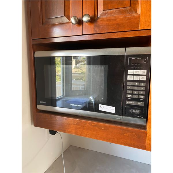 Panasonic Microwave Tested Inverter NN-ST661B