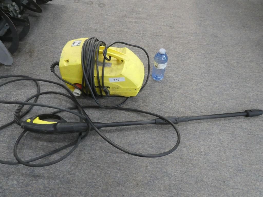 Karcher 310 pressure washer