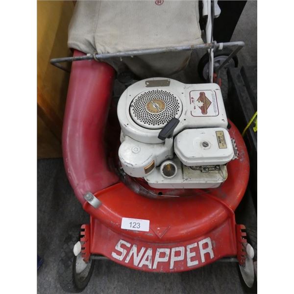 Snapper gaspowered lawn mower/leaf sweep