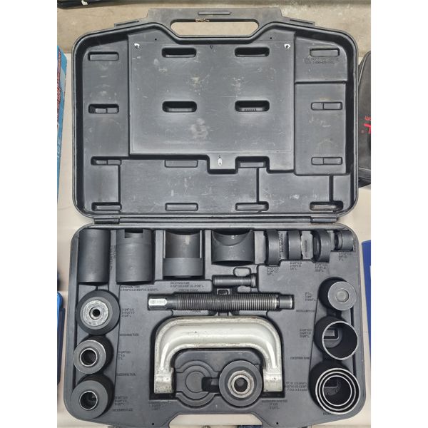 20pc POWERBUILT MASTER BALL/U JOINT SERVICE SET