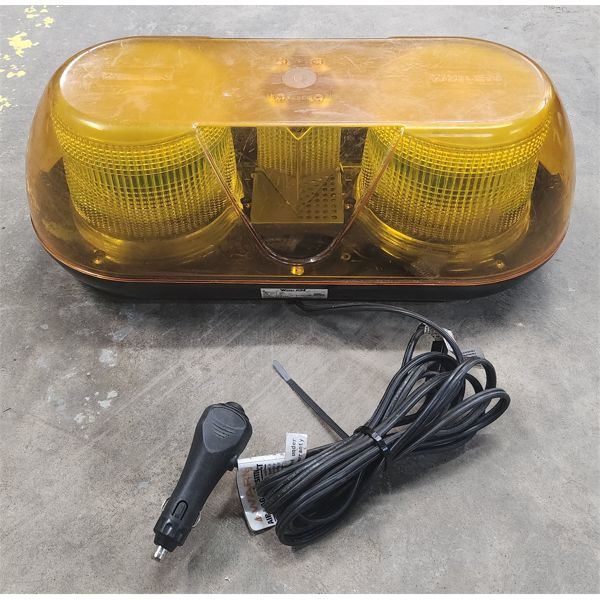 WHELEN G7MA GUARDIAN STROBE MAGNETIC LIGHTBAR